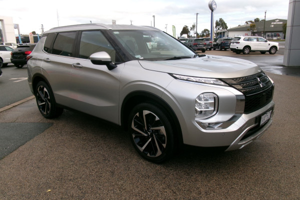 2023 Mitsubishi Outlander ZM Aspire SUV Image 1