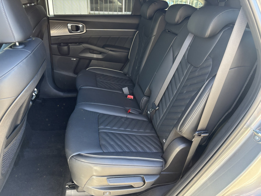 2025 Kia Sorento MQ4 PE GT-Line SUV Image 11