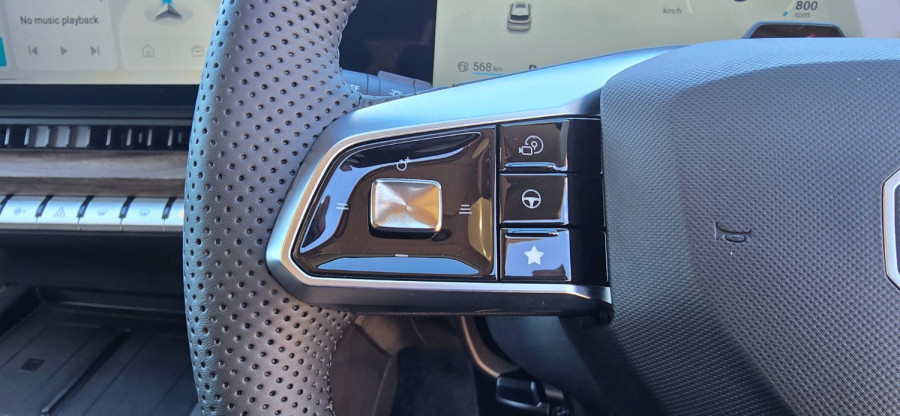 2026 MY25 MG QS IS31 Essence SUV Image 13
