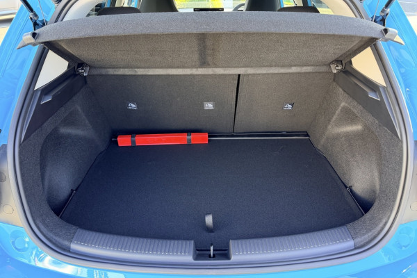 2026 MG MG4 AH4E Essence 64 Hatch Image 6