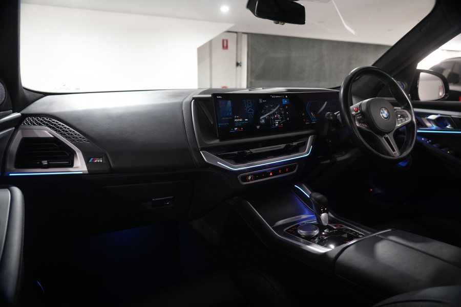 2023 BMW XM V8 Hybrid SUV Image 29