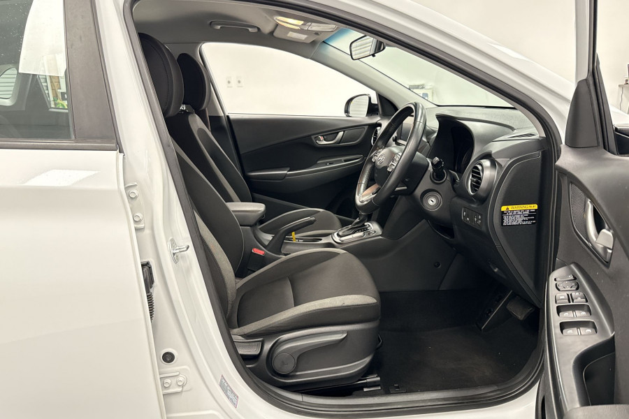 2019 MY20 Hyundai KONA OS.3 Active SUV Image 19