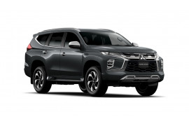 Mitsubishi Pajero Sport GLS QG