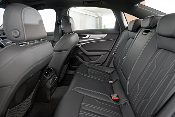 2025 Audi A6 C8 45 TFSI S Line Sedan image 9