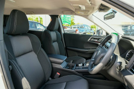 2024 Mitsubishi Outlander ZM ES SUV
