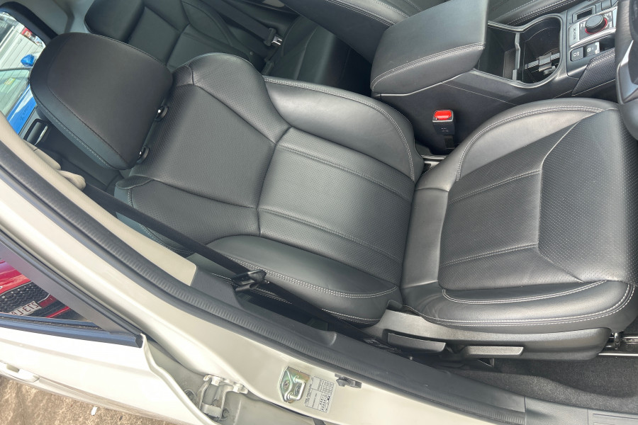 2023 Subaru Forester S5 2.5i 50 Years Edition SUV Image 10
