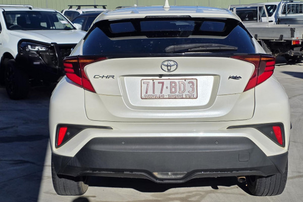 2020 Toyota C-HR NGX Koba SUV Image 4