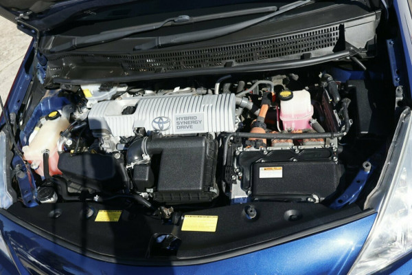 2013 Toyota Prius V ZVW40R  Wagon Image 24