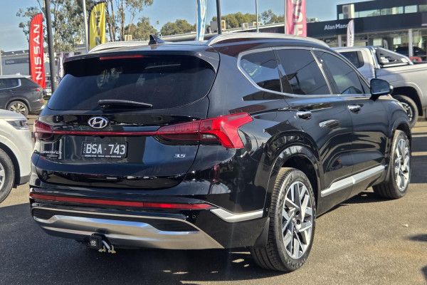 2021 Hyundai Santa Fe TM.V3 Highlander SUV Image 7