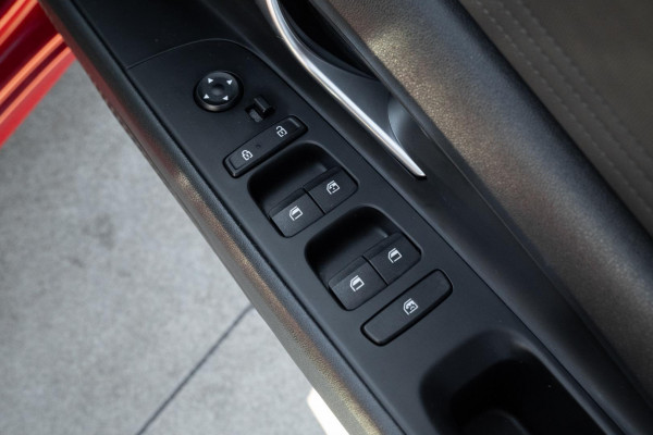 2020 MY21 Hyundai i30 CN7.V1 Active Sedan Image 17