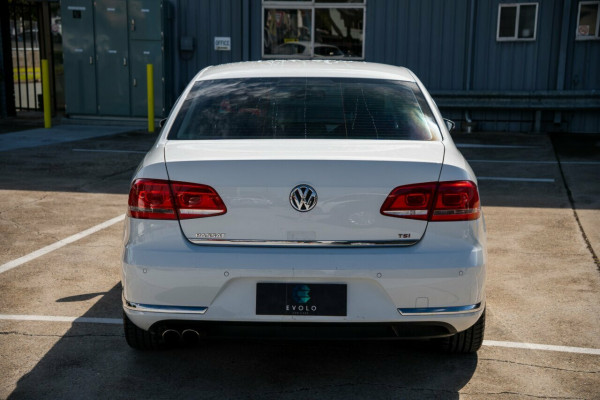 2011 MY12 Volkswagen Passat Type 3C 118TSI Wagon Image 3
