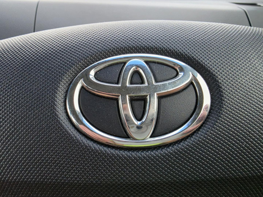 2016 Toyota Tarago ACR50R GLi People Mover Image 25