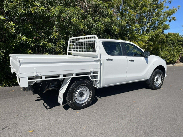 2017 Mazda BT-50 UR XT Cab chassis Mobile Image 3