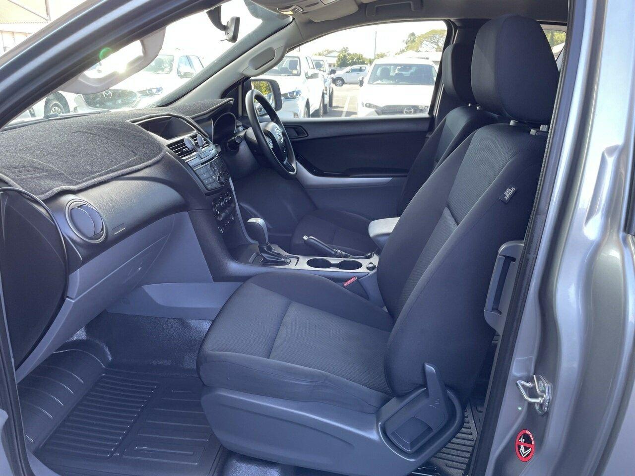 2016 Mazda BT-50 UR XT Cab Chassis Image 11