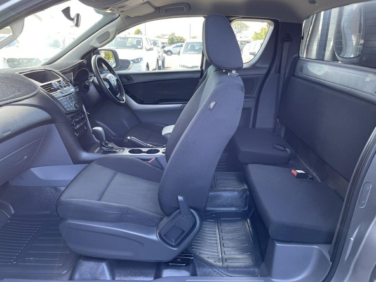 2016 Mazda BT-50 UR XT Cab Chassis Image 12
