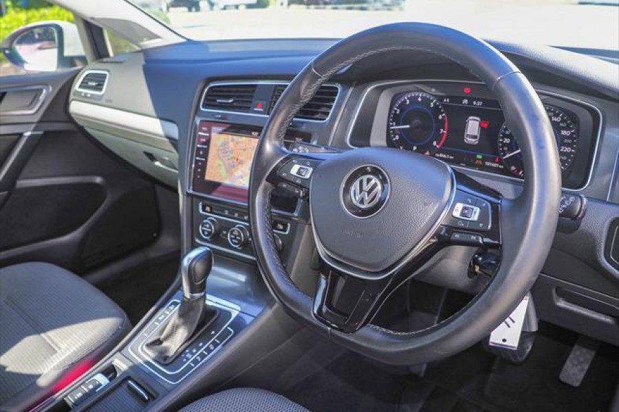 2018 Volkswagen Golf 7.5 110TSI Comfortline Wagon Image 7