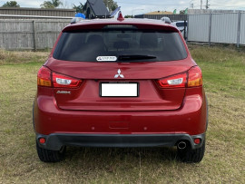 2017 [THIS VEHICLE IS SOLD] image 4