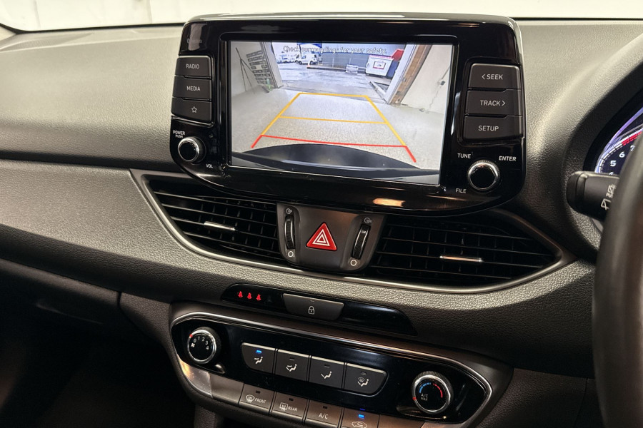 2021 Hyundai i30 PD.V4 Active Hatch Image 7