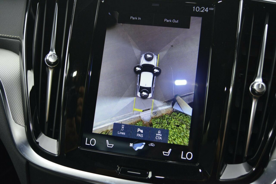 2019 Volvo S60 T5 R-DESIGN Sedan Image 13