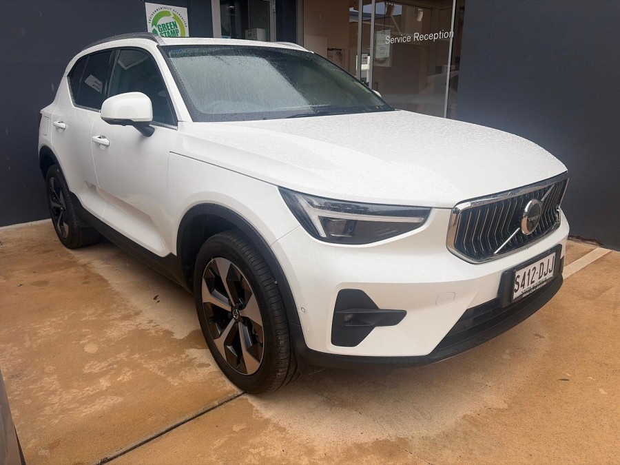 2025 MY26 Volvo XC40 XZ Plus B4 SUV Image 1