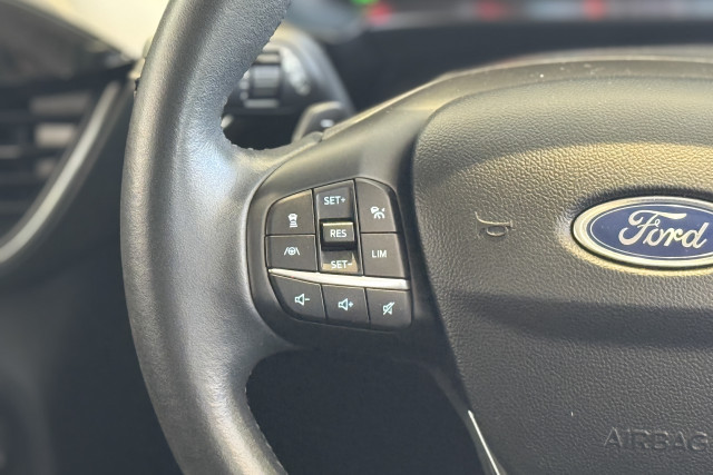 2020 MY21.25 Ford Escape ZH  SUV Image 18