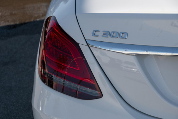 2019 Mercedes-Benz C-Class W205 C300 Sedan image 22