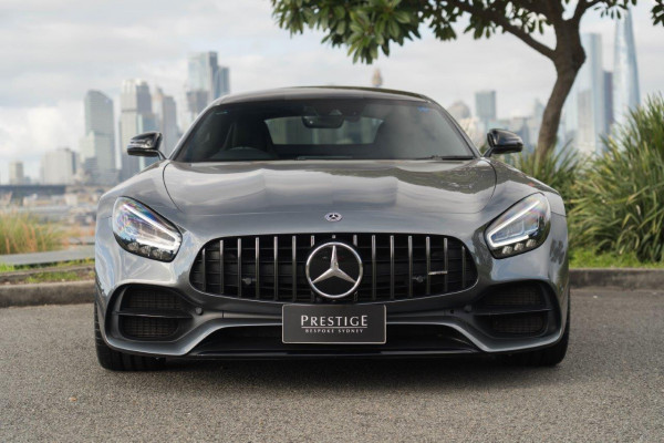 2021 Mercedes-Benz AMG GT Night Edition Coupe Image 4