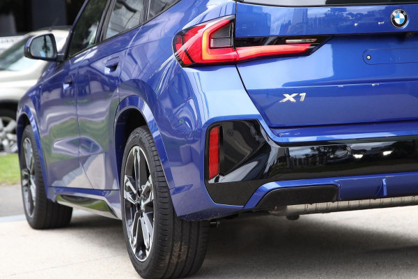 2025 BMW X1 U11 xDrive20i M Sport SUV image 18