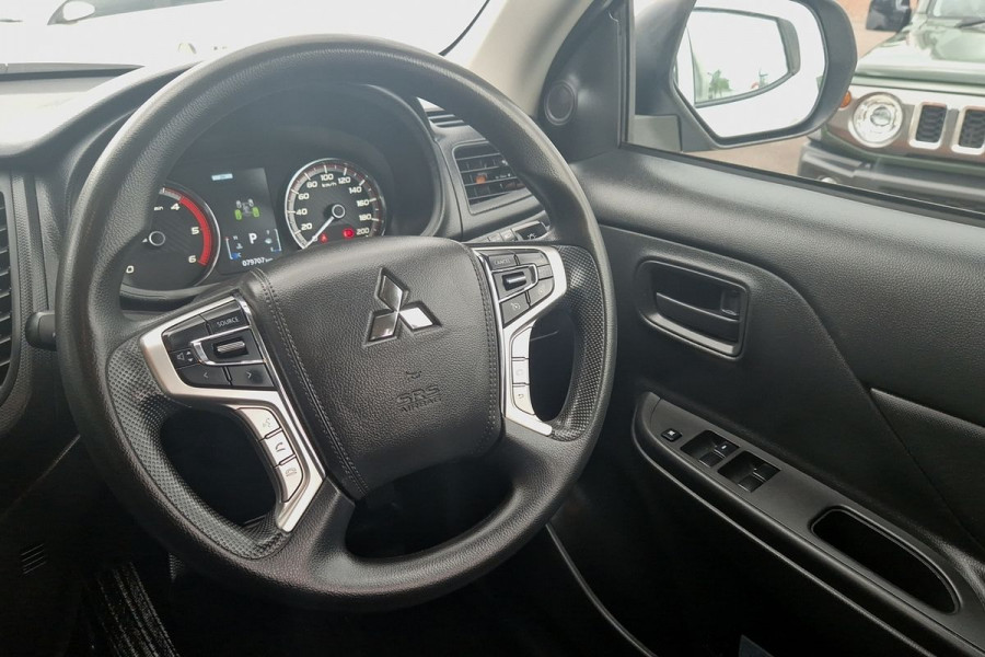 2020 Mitsubishi Triton MR GLX ADAS Cab Chassis Image 7