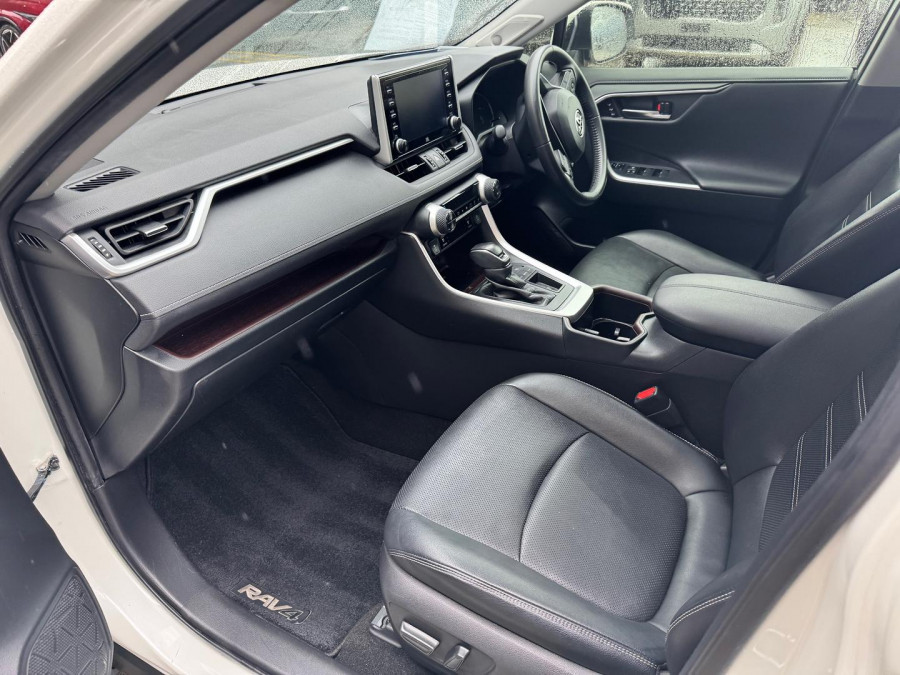2022 Toyota RAV4 MXAA52R Cruiser SUV Image 15