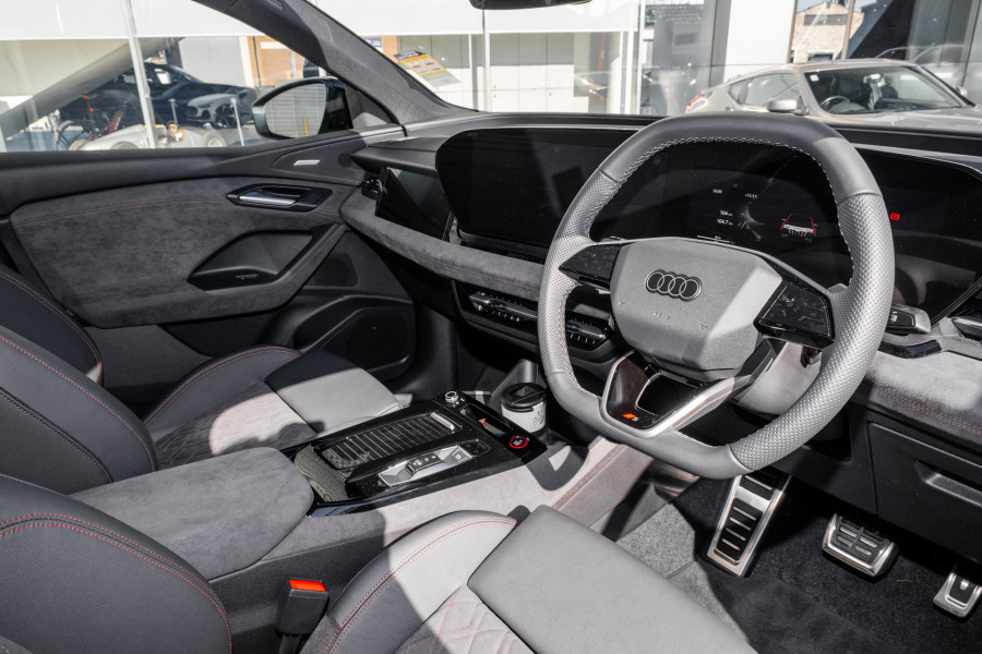 2025 Audi SQ6 e-tron GF  SUV