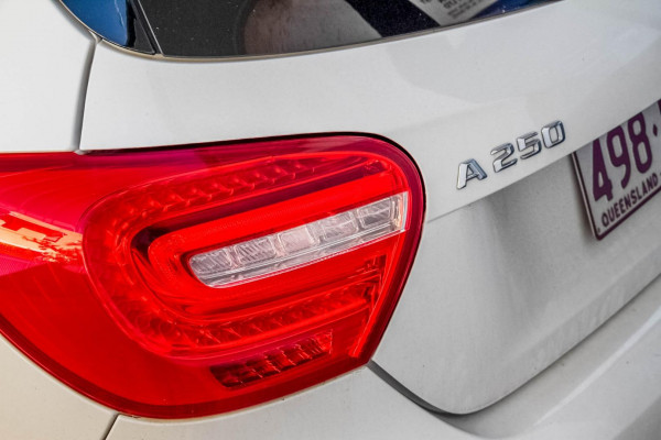 2014 Mercedes-Benz A-Class W176 A250 Sport Hatch Image 5