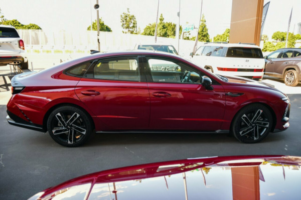 2026 Hyundai Sonata DN8.V4 N Line Sedan Image 4