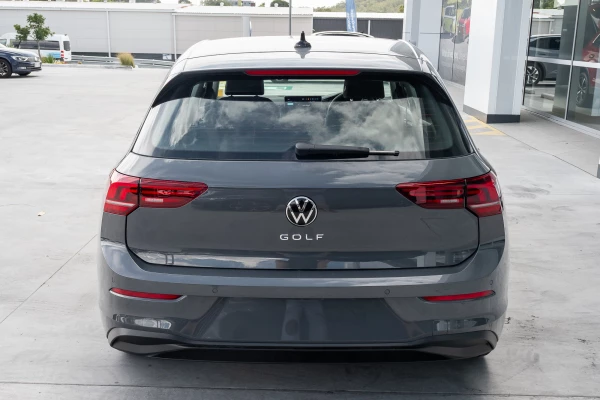 2026 Volkswagen Golf 8.5 110TSI Life Hatch Image 5