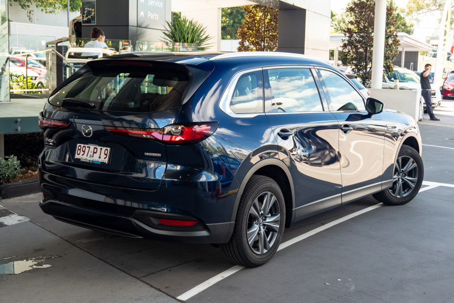 2025 Mazda CX-80 KL D50e Touring SUV Image 2
