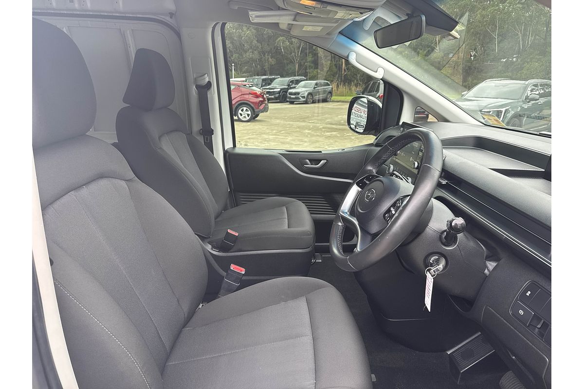 2021 MY22 Hyundai Staria Load US4.V1  Van Liftback Image 9