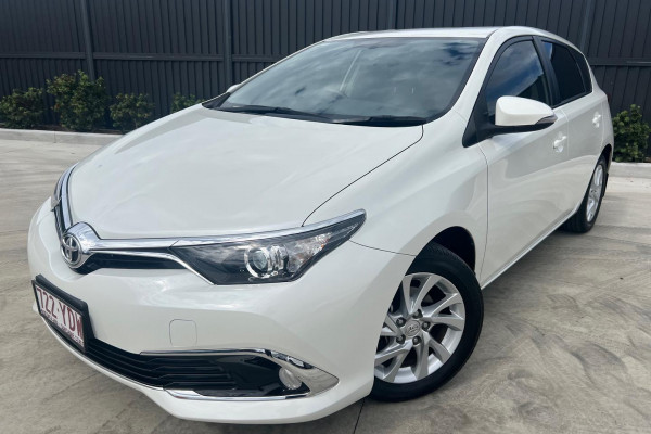 2018 Toyota Corolla ZRE182R Ascent Sport Hatch Image 3