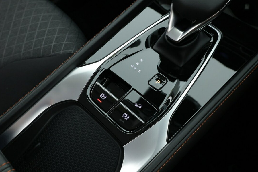 2025 MY24.5 MG HS AS33 Vibe SUV Image 30