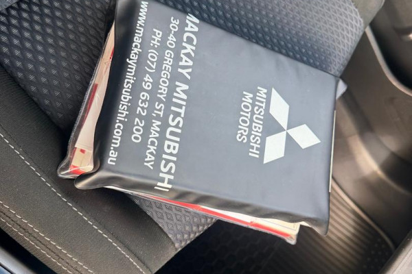 2017 MY18.5 Mitsubishi Outlander ZL LS SUV Image 25