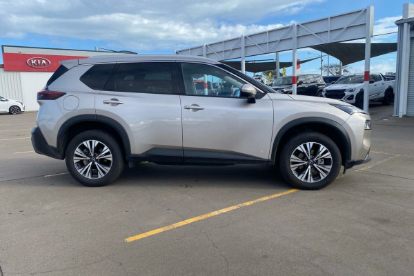 2025 Nissan X-Trail T33 ST-L SUV Image 2