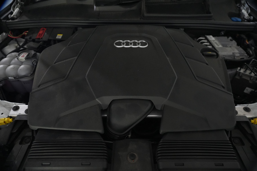 2021 Audi Q7 4M 55 TFSI S line SUV Image 40