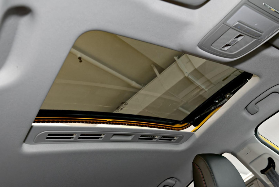 2023 MG MG5  Essence Sedan Image 14