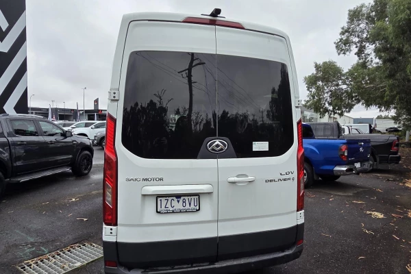 2023 LDV Deliver 9  LWB Van Image 6