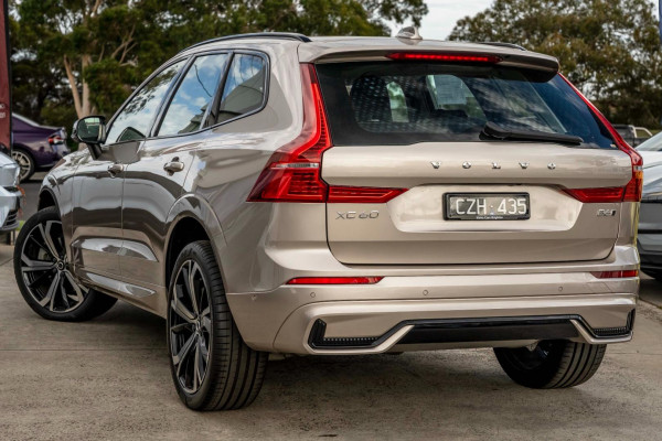 2023 Volvo XC60 UZ Ultimate B6 Dark SUV Image 2