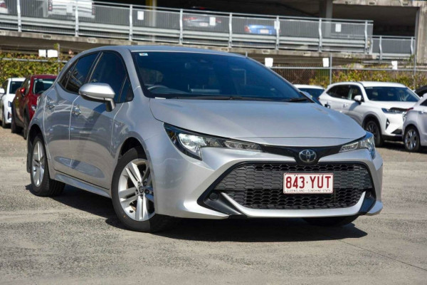 2018 Toyota Corolla MZEA12R Ascent Sport Hatch Image 1
