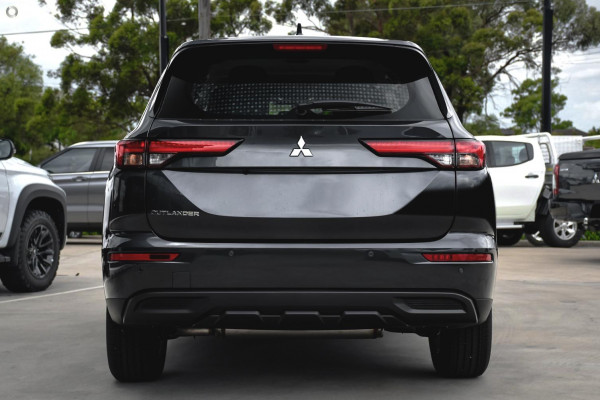 2024 Mitsubishi Outlander ZM ES SUV