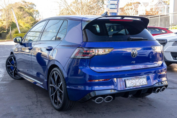 2026 MY25 Volkswagen Golf 8.5 R Hatch Image 2