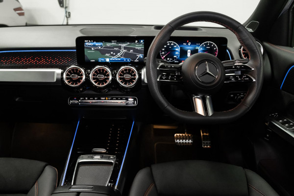 2024 Mercedes-Benz GLB-Class X247 GLB200 SUV image 7