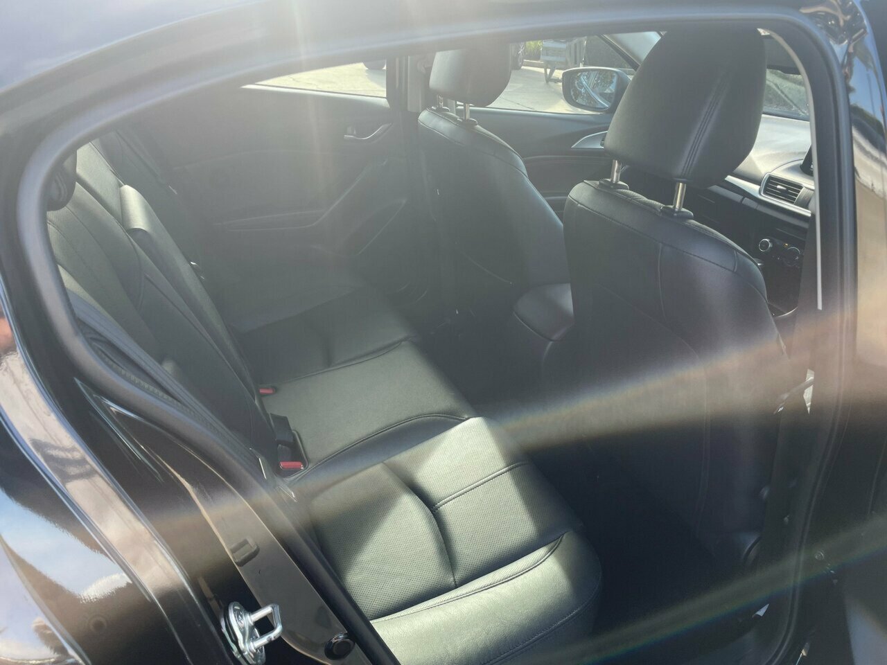 2017 Mazda 3 BN5278 Touring Sedan Image 17