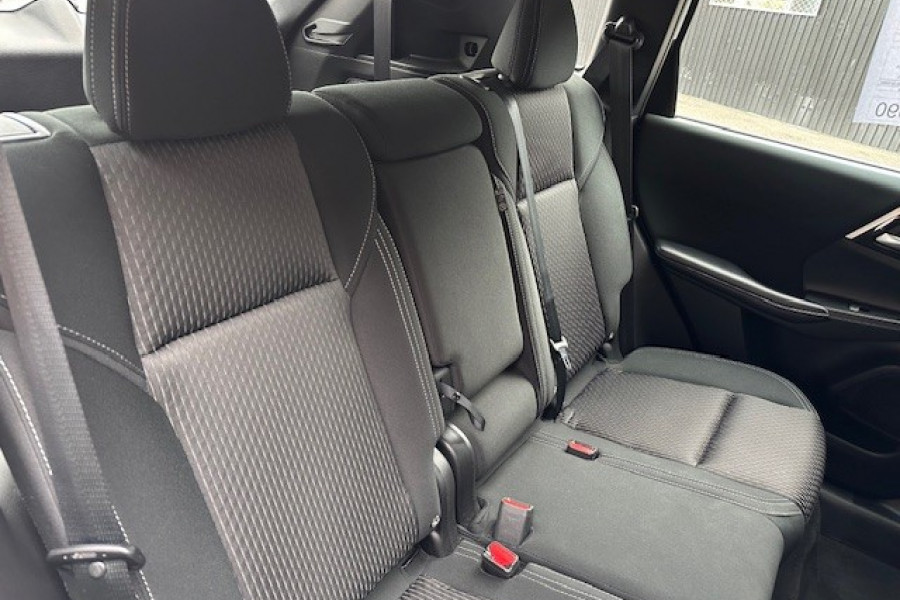2023 Mitsubishi Outlander ZM ES SUV Image 13